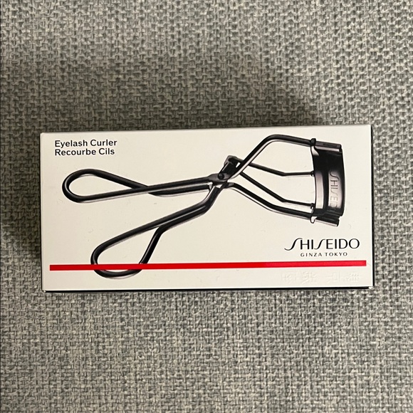 Shiseido Eyelash Curler - Picture 1 of 1